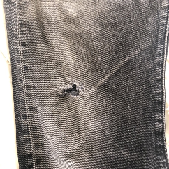 Authentic Vintage Levi’s Mid-Rise 501 Denim Button-Fly Jeans. Rare 31 Waist - Picture 4 of 9
